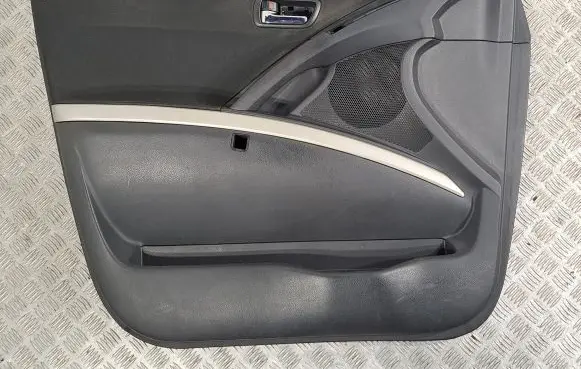 Toyota Corolla Verso AR10 Front door card panel trim 676200F020B0