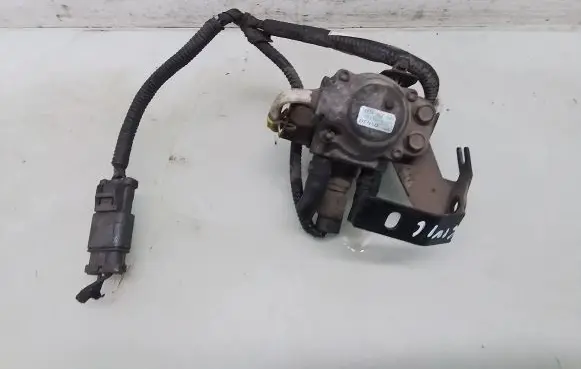 Honda Civic Fuel filter heater 16930