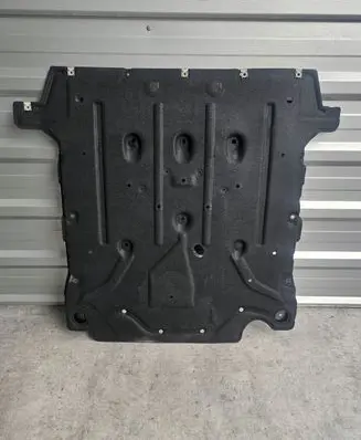 Alfa Romeo Giulia Engine splash shield/under tray