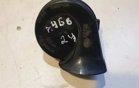 Audi A4 S4 B6 8E 8H Horn signal A28257625