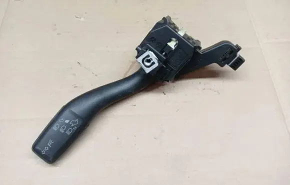 Audi A3 S3 8P Indicator stalk 8P0953513E 10002271 00227101756674