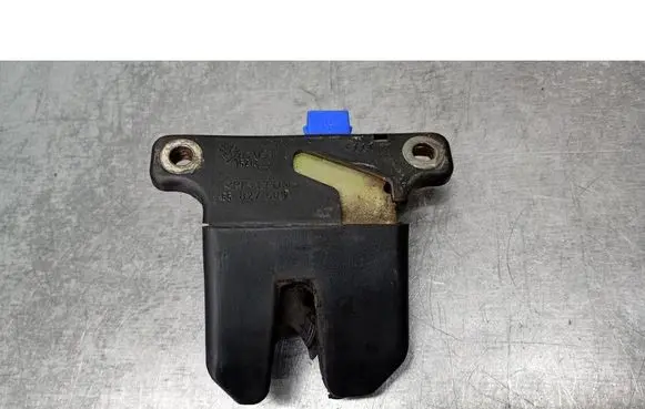 Audi A6 Allroad C5 Tailgate/trunk/boot lock/catch/latch 4B5827505