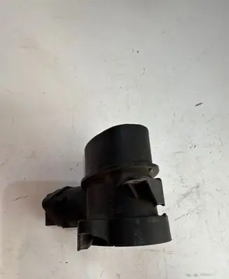 BMW 5 E39 Mass air flow meter 7787076 0928400468 1362