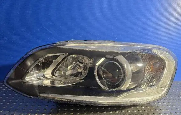 Volvo XC60 Headlight/headlamp 31420249
