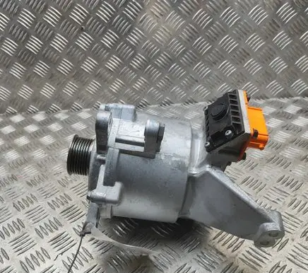KIA Sportage Generator/alternator 373902M900