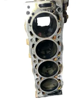 Volvo V50 Engine block D4204T