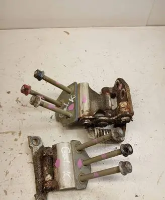 Rear door hinge set