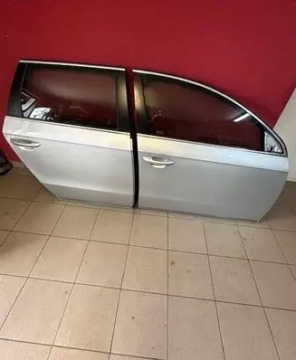 Volkswagen PASSAT B7 Door (2 Door Coupe) 3AF833056