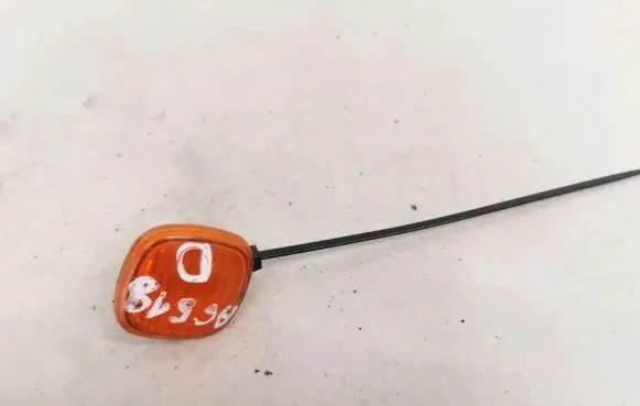 Audi A4 S4 B5 8D Front fender indicator light 4D0949127