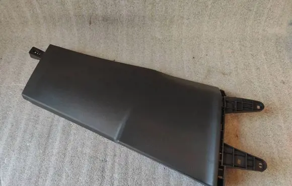 Seat Leon (5F) (B) pillar trim (bottom) 5F4867240 5PE4867240 AR338299