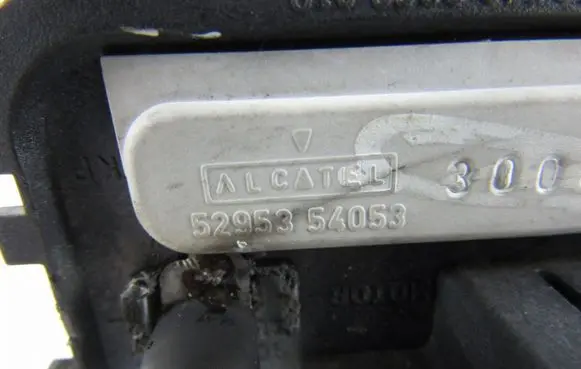 Opel Meriva A Heater blower fan relay 5295354053