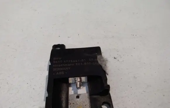 BMW 3 E90 E91 Bluetooth antenna 8450692846101