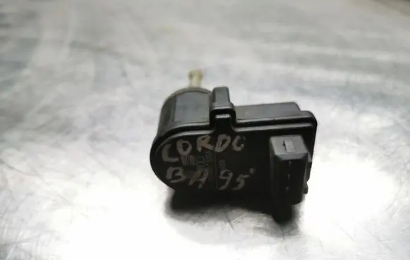 Seat Cordoba (6K) Headlight level adjustment motor 8D0941295A