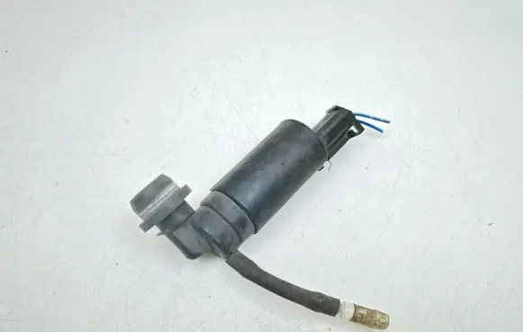 Toyota Corolla Verso E121 Windscreen/windshield washer pump