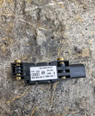 Audi A6 S6 C5 4B Airbag deployment crash/impact sensor 4B0959643C