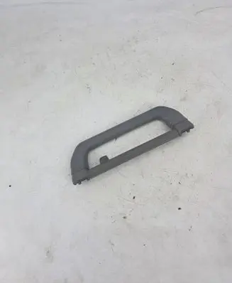 BMW 5 E34 Rear interior roof grab handle 8177636