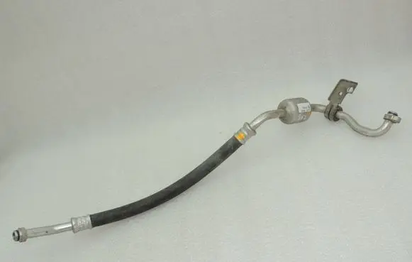 Suzuki SX4 S-Cross Air conditioning (A/C) pipe/hose 9571062M10