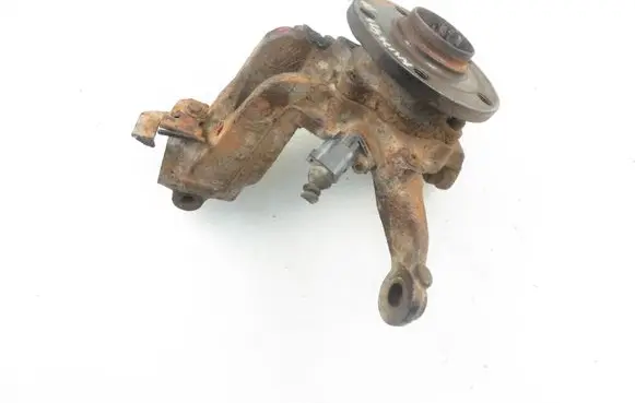 Volkswagen Touran I Front wheel hub spindle knuckle 
