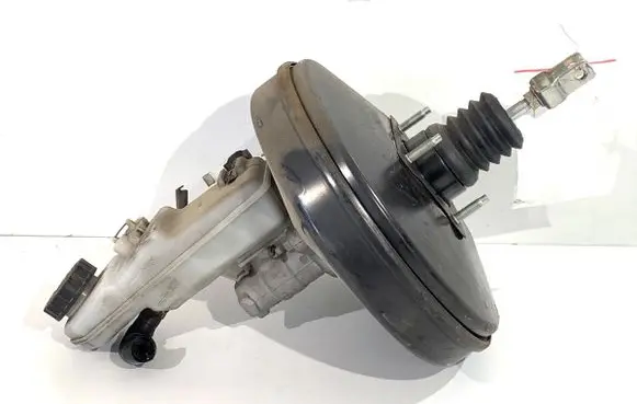 Toyota Avensis T270 Brake booster 4720005240