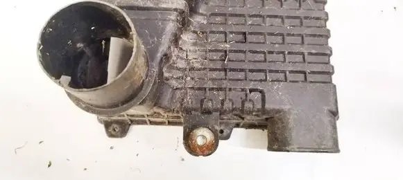 Mazda 323 Air filter box 