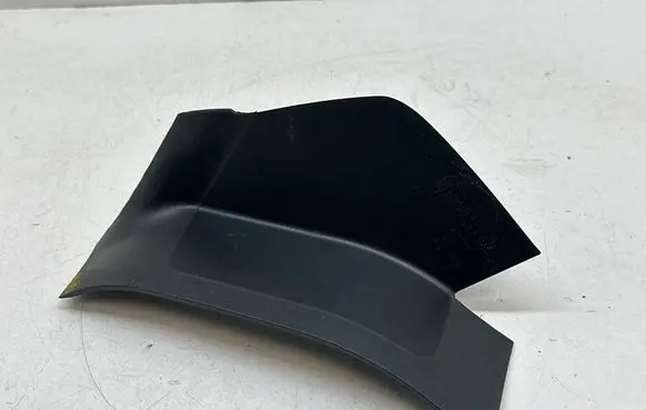 Ford Focus Rear/tail light trim molding JX7B13N552A