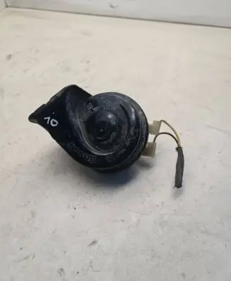 Mercedes-Benz E W211 Horn signal E9011157