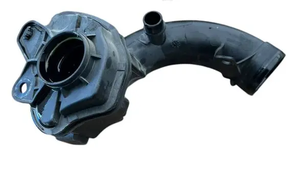 Peugeot 3008 II Intercooler hose/pipe 98689