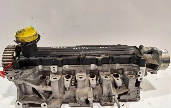 Renault Thalia I Engine head 1617F7