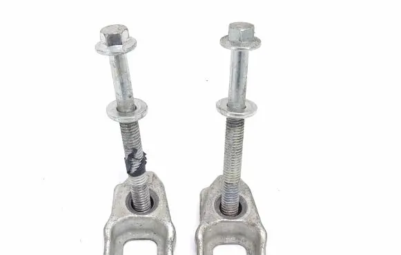 Renault Laguna III Fuel Injector clamp holder