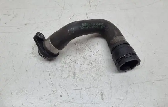 BMW 3 E46 Engine coolant pipe/hose 7501427