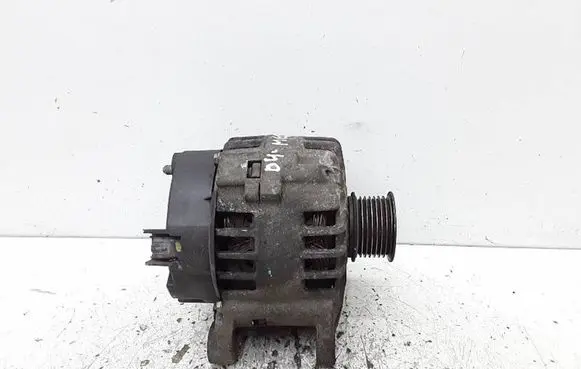 Renault Megane II Generator/alternator 8200290217