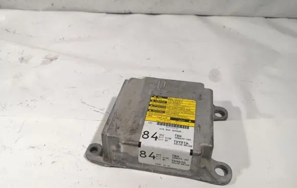 Toyota Avensis T250 Airbag control unit/module 8917005120