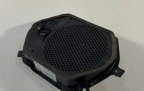 Ford Mustang V Front door speaker DR3T19B140AB