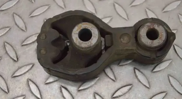Mazda 3 II Gearbox mount