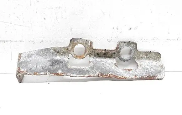 Volvo V70 Battery bracket 