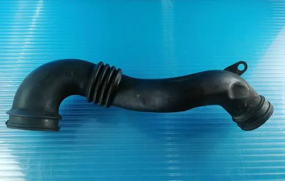 Jaguar XF Intercooler hose/pipe 4R839690AF