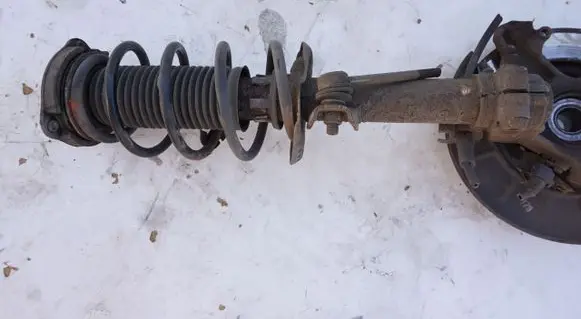Skoda Octavia Mk2 (1Z) Front wheel hub spindle knuckle MCPERSON