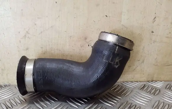 Seat Exeo (3R) Intercooler hose/pipe 8E0145837G