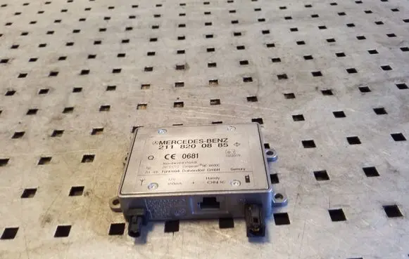 Mercedes-Benz CLS C219 Other control units/modules 2118200805