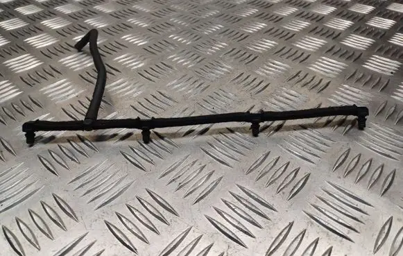 Opel Zafira B Fuel return line/hose 