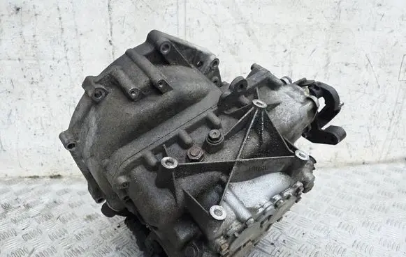 Manual 6 speed gearbox