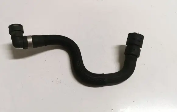 Land Rover Range Rover Evoque L538 Engine coolant pipe/hose 6G918B159