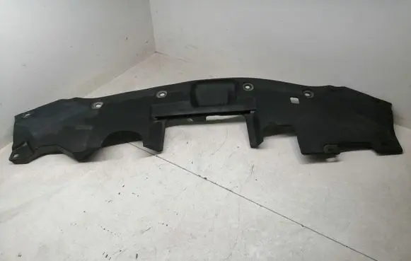 Engine bonnet/hood lock trim molding