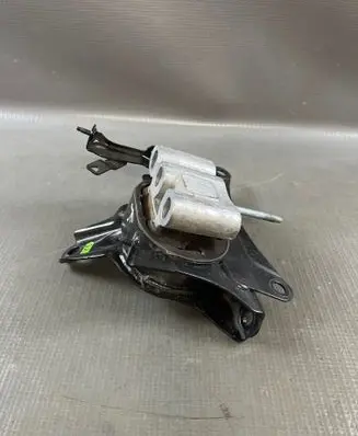 Toyota C-HR II Gearbox mounting bracket AVE2759