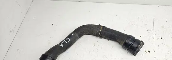 Coolant pipe/hose