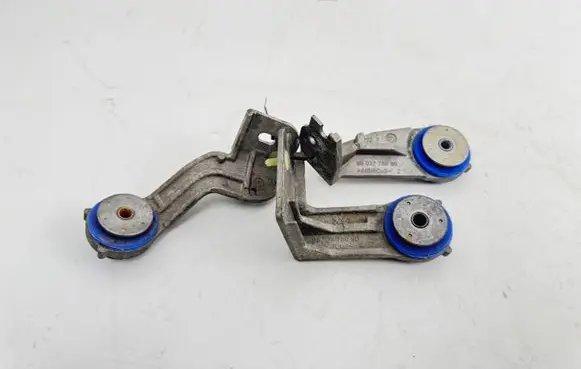 Peugeot 308 Radiator mount bracket 9803778880
