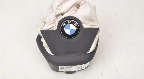 BMW 1 F40 Steering wheel airbag 5A24B05
