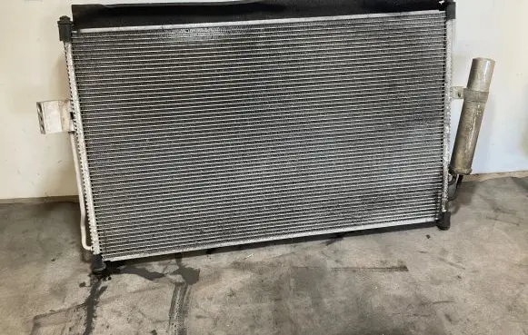 Isuzu D-Max A/C cooling radiator (condenser)