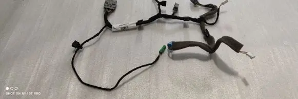 Volvo S60 Front door wiring loom 32286042