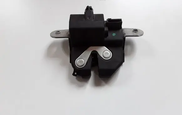 Opel Corsa E Loading door lock 39021416